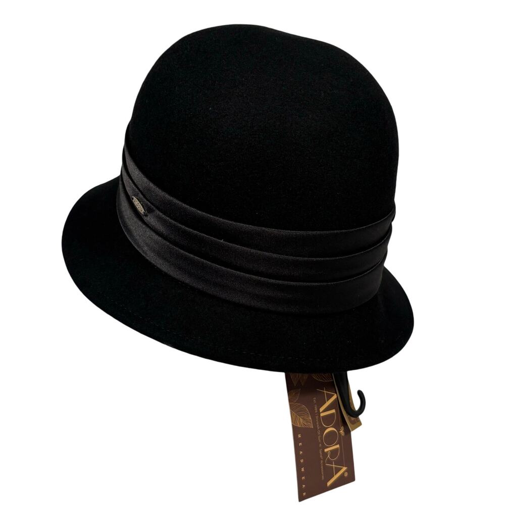 Adora Black Wool Floral Ribbon Felt Winter Cloche Hat Adjustable Womens OS NEW - Picture 5 of 13